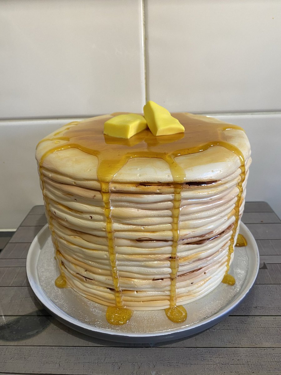 HouseYorkshire's tweet photo. These are our stack of pan-cakes @lorraine @HouseYorkshire https://t.co/RTBaiaGRV1