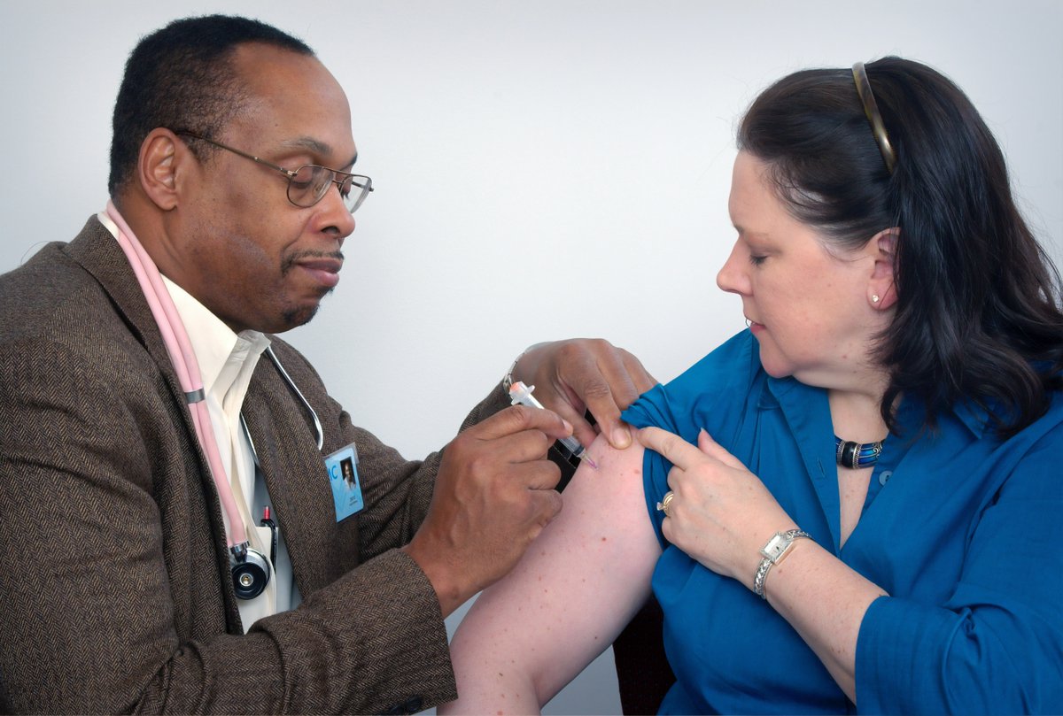 #Disabledpeople using #directpayments and their PAs/paid carers - you can get the #COVID19 vaccine now with <a href="/TowerHamletsNow/">Tower Hamlets Council</a> 

Not had a letter or email?  Contact <a href="/PeoplePlus/">People+</a> on 0330 123 2815, ilstowerhamlets@peopleplus.co.uk, or Local Link at ow.ly/O0BV50DAFCc