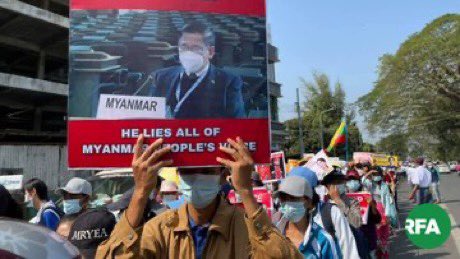 aqua_nwayoo's tweet photo. In Kayin, MyitKyiNar citizens and teachers are protesting .
INHUMAN MILITARY
#Feb16Coup 
#WhatsHappeningInMyanmar https://t.co/uWevCdGlzV