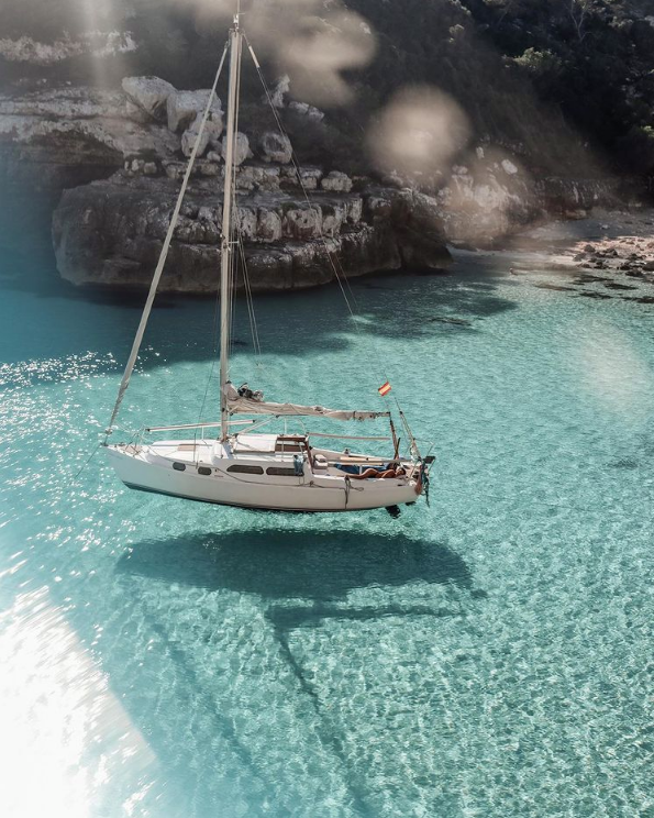 NakarHotel's tweet photo. 𝙈𝙚𝙙𝙞𝙩𝙚𝙧𝙧𝙖𝙣𝙚𝙖𝙣 𝙡𝙞𝙛𝙚𝙨𝙩𝙮𝙡𝙚 𝙤𝙣 𝙖 𝙥𝙞𝙘.

📷 @blancaverges 

#mallorca #mallorcasecretspots #nakarhotel #palmademallorca #safeholidays #safetourism #nakar #palma https://t.co/zfNNboRz4J