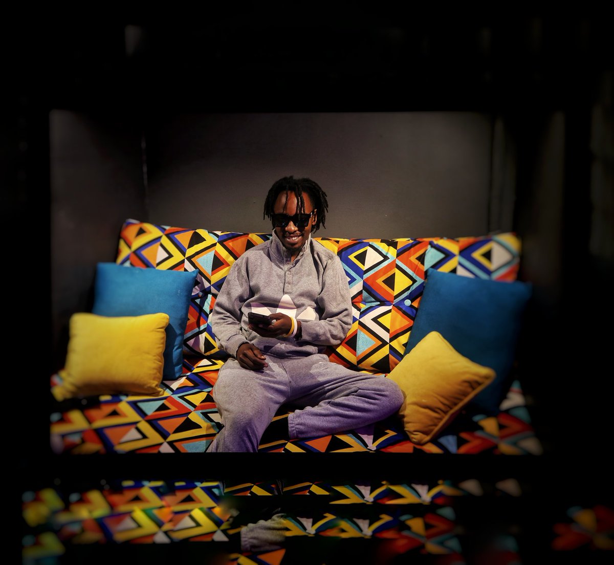 Shimzy_Rico's tweet photo. Today i felt like rocking @ShimzyWear from head to toes
(watch out for SSW SOCKS coming soon)
๐
#ShimzyStreetWear #CustomMade #Addidas #GreyOnGrey #SupportKe #BuyKe #MadeInKe #IkoKazi #JoinTheTribe #RogueRende https://t.co/P2CoqcoVb8