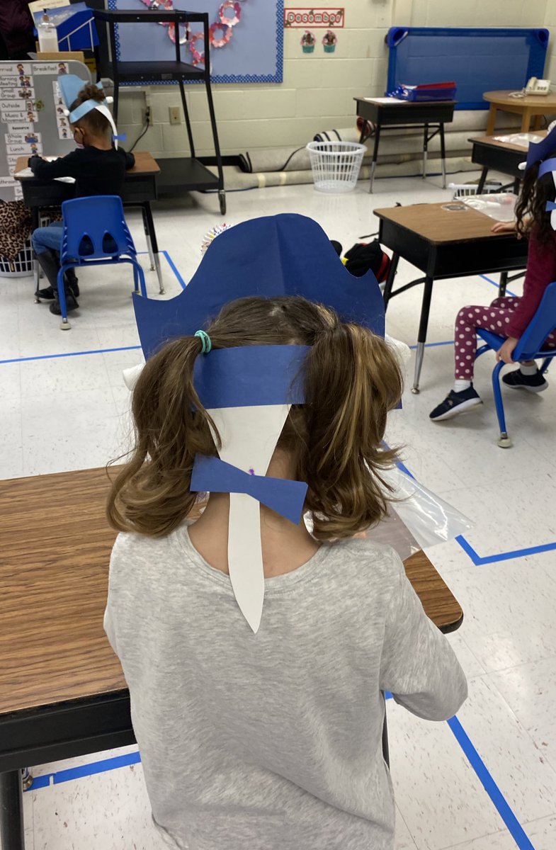 Lynnée Henry (@cardinalssteam) on Twitter photo Today in Pre-K we started learning about General George Washington. Ss learned about his special hat and his wig then they made one of their own! <a href="/BrianCamposCCPS/">Brian Campos</a> @ccpsinfo #oneCCPS #PresidentsDay #GeorgeWashington #prek #steam #beawesome Today in Pre-K we started learning about General George Washington. Ss learned about his special hat and his wig then they made one of their own! <a href="/BrianCamposCCPS/">Brian Campos</a> @ccpsinfo #oneCCPS #PresidentsDay #GeorgeWashington #prek #steam #beawesome