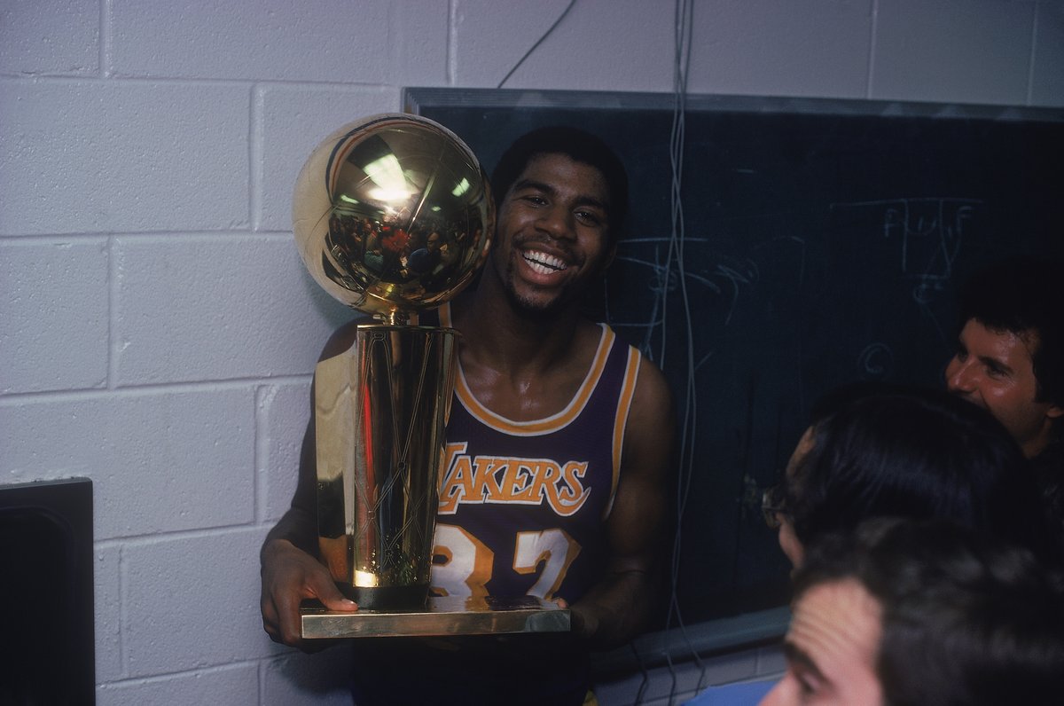29 years ago today, the Lakers retired Magic Johnson's No. 32