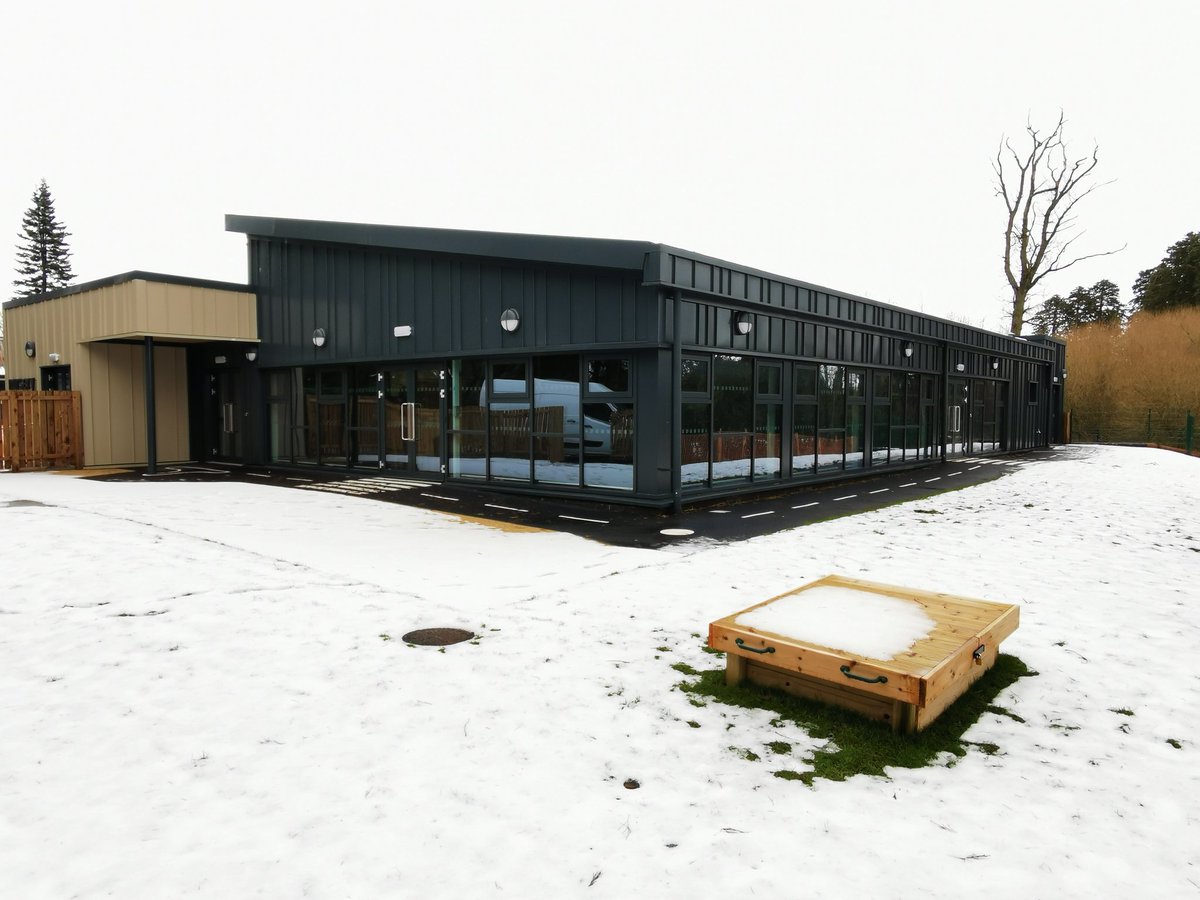 Rare opportunity to see one of our buildings "dressed" for work. Quick visit back to Inchture for additional works, looking really good.