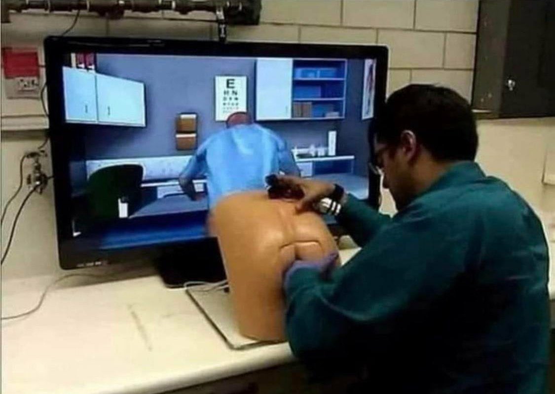 eaglesfilmstudy's tweet photo. This games the shit !!!
VideoGames have cum a long way.
#CallofDuty #CallOfDoody
Name this video game π₯π₯π₯ https://t.co/3jLgDskO2e