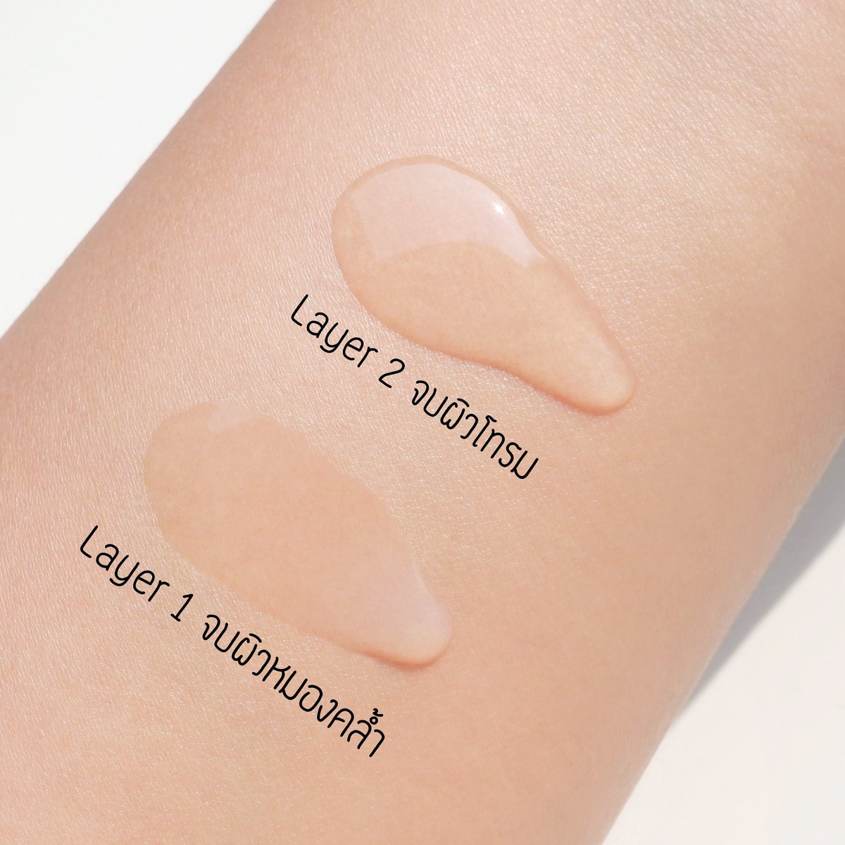 Foybeautydiary's tweet image. ฮาดะพรีเมียมคือสุดปังนะ ปกติก็ใช้ดีทั้งคู่อยู่แล้ว ใช้คู่กันยิ่งหน้าเด้งคูณสอง เราจะตบสีน้ำเงินก่อนเพราะเนื้อเบากว่า เพื่ออัพผิวใส แล้วตามด้วยสีทองฉ่ำๆ ให้ผิวฟูชุ่มชื้น ไม่หมองไม่โทรม ใช้คู่แล้วหน้าใส ผิวฟูแน่นมากบอกเรย ขวดใหญ่ใช้ได้นาน คุ้มจิงงง #น้ำตบจบทุกปัญหาผิว #howtoperfect