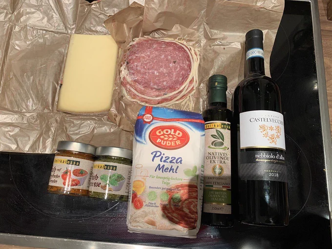 2020年のクリスマス㉘

3個目:イタリアン食材セット&お手紙 