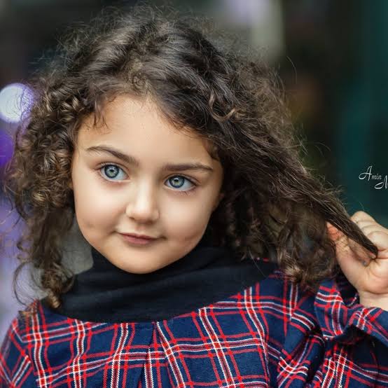 Anahita hotsell cute baby