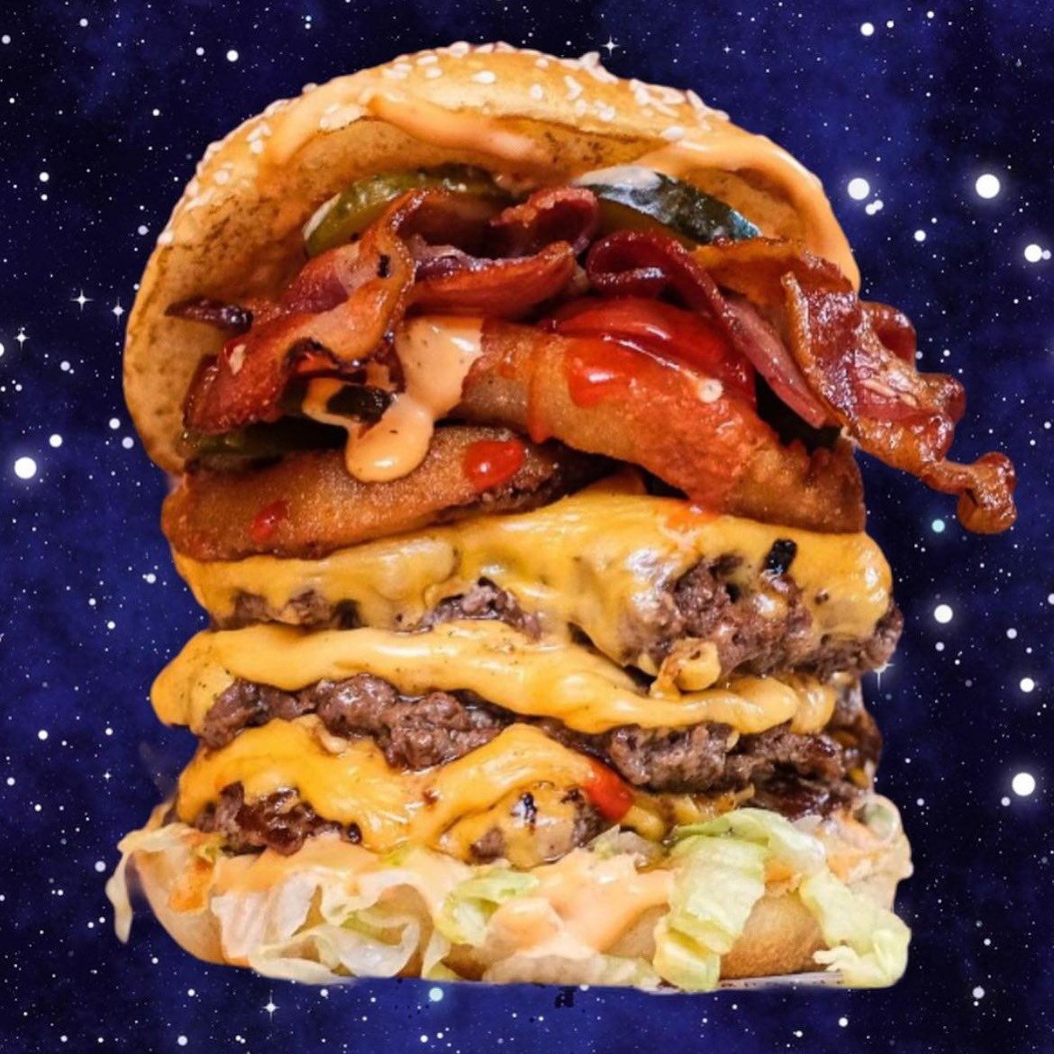 assemblyug's tweet image. CHOOSE-DAY with @slapandpickles 🤩🤩 Customise your burgers to create your perfect serve today! 👏