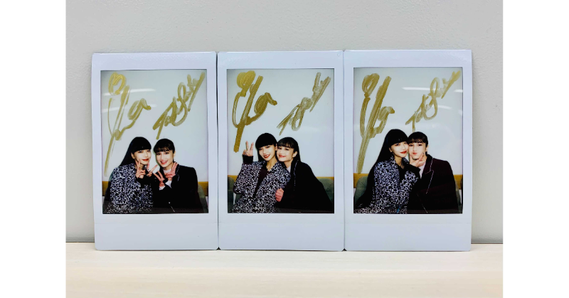 moviewalker_prs's tweet photo. 『#樹海村』のキャンペーンソングを歌う“次世代ガールズ・ユニオン”#FAKY の #Hina と #Taki にインタビュー！

🔻楽曲に込めた想いと『樹海村』のおすすめポイントは？
https://t.co/9D6yauyBYx

フォロー＆RTで、サイン入りチェキを3名様にプレゼント🎁
🕐締切：3月1日正午まで

@jukaimura @FAKYjp