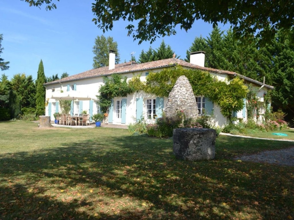 rentinfrance1's tweet image. Poitou-Charentes Self Catering Holiday Rental Villas and Cottages
Self-catering holiday rental villas and cottages in Poitou-Charentes, 
buff.ly/37jjOYI

#Poitou_Charentes #Poitou_Charentesvillas #Poitou_Charentesgites #Poitou_Charentesrentals #rentinfrance #selfcatering