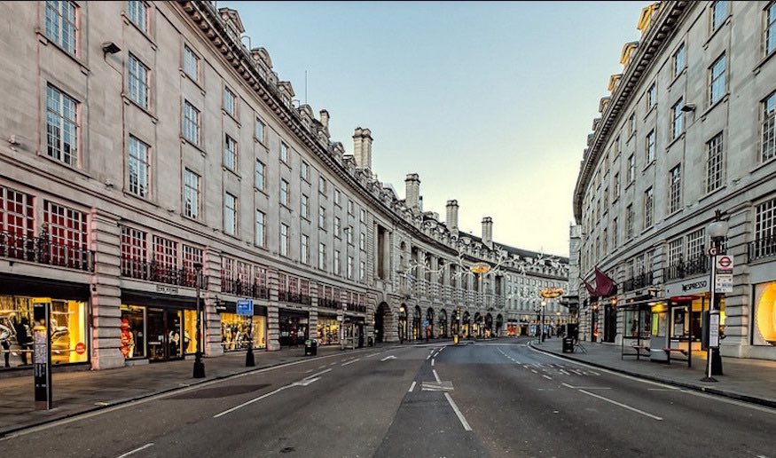 fjaranguren's tweet photo. Regent Street tomó su nombre por el Príncipe Regente Jorge IV y formó parte de un plan de la ciudad en 1811 por John Nash para desarrollar una ruta ceremonial desde la residencia del regente, Carlton House, en St James's hasta el recién inaugurado Regent's Park.##dimartsUrbans https://t.co/LEE9SLYHar