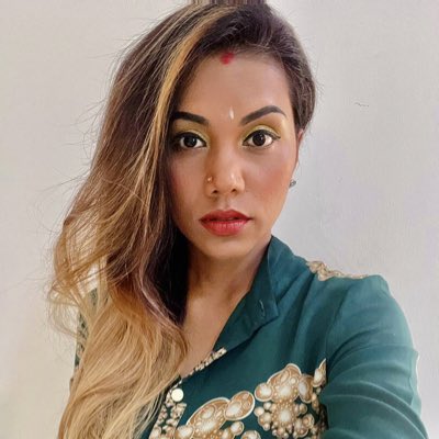 Rowenanaidu's tweet photo. #NewProfilePic https://t.co/3VapxdDltT