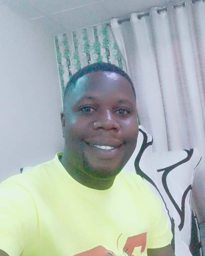 CybilEluemelem's tweet photo. Hello Handsome!!! yes it's you am calling 😁
Am sorry but i have to say this, i have been crushing on you for a long time now,and i think this is the best time i make my feeling know to you.Please don't say No 🥰 #Ready2MingleWithCloseUp 
#ShootYourShotWithCloseUp  @Ehisjulius4 https://t.co/tVJmDaRhOX
