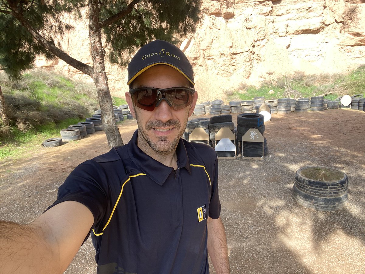 ivanespilez's tweet photo. Después de 4 meses, volvemos al campo de tiro. Empezamos la temporada 2021. 💪🏻

🇬🇧After 4 months, we return to the shooting range. We start the 2021 season. 

#tanfoglio #rgbullets #gugaribas #reloadswiss #armeriaalberto #clubtirlleida https://t.co/8bajL2x1oz