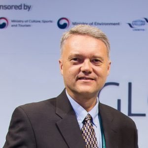 FASCINATING! Tomorrow (Wednesday) at 2pm UK time on my radio show, The Future of Travel, I’m talking to Randy Durband - CEO of the Global Sustainable Tourism Council. It’s the massive global presence accrediting the green certifiers! Listen to it HERE: bathradio.org.uk/the-future-of-…