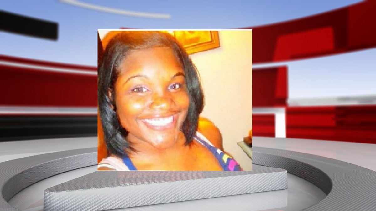 WDRBWAVE's tweet photo. MISSING | @LMPD asking for help finding woman who went missing in south Louisville on Monday https://t.co/b4a185YySO #OperationReturnHome https://t.co/rTnBRJJuT5