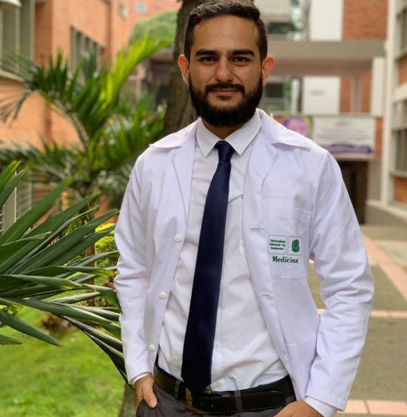 FacSaludUIS's tweet photo. #TalentoUIS

Tres estudiantes miembros del grupo d investigación MEDITA, Medicina Dirigida a Intervención en Tabaquismo, adscrito al Departamento de Medicina Interna, realizaron la publicación del artículo titulado “Neumoconiosis del carbón” en la revista de investigación PARIPEX https://t.co/BjrENPjNrb