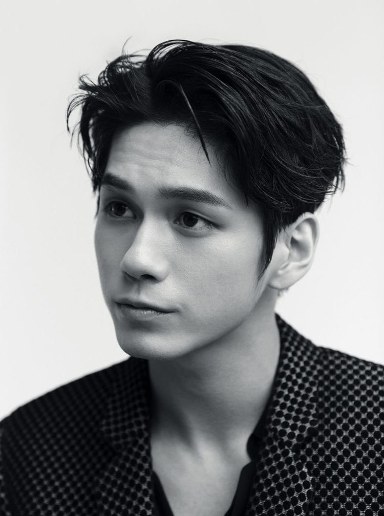 0825osw_'s tweet photo. #옹성우 #ONGSEONGWU @officialtwt_OSW https://t.co/lj9gAFs4GO