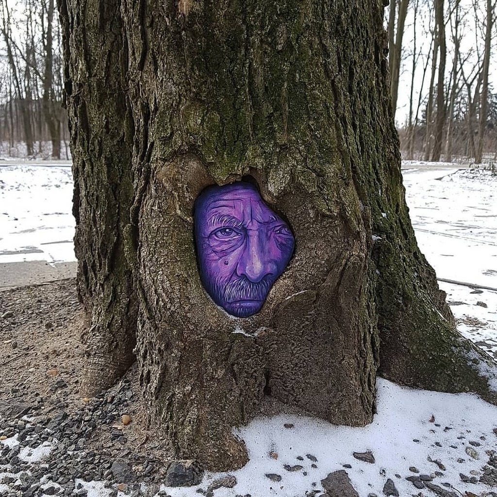 streetartUS's tweet photo. Painting on hardboard by @dinho_bento
. 
#streetart #landart #contemporaryart #painting #debrecen #tree #dinhobento https://t.co/vgAYzUFNfz https://t.co/sn8uW5lzS8