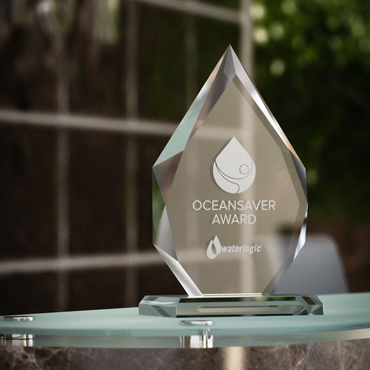Big thrill for us to present Ramsay Health Care - Hollywood Private Hospital with Australia’s first Waterlogic Oceansaver accolade!
Find out why we presented them this award here. 

ow.ly/mVNO50DBsYr

#oceansaver #singleuseplastic #waterlogic #sustainability