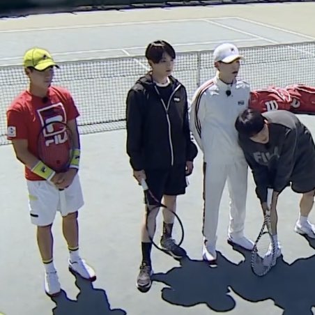 thread of jungkook standing in run ep 129