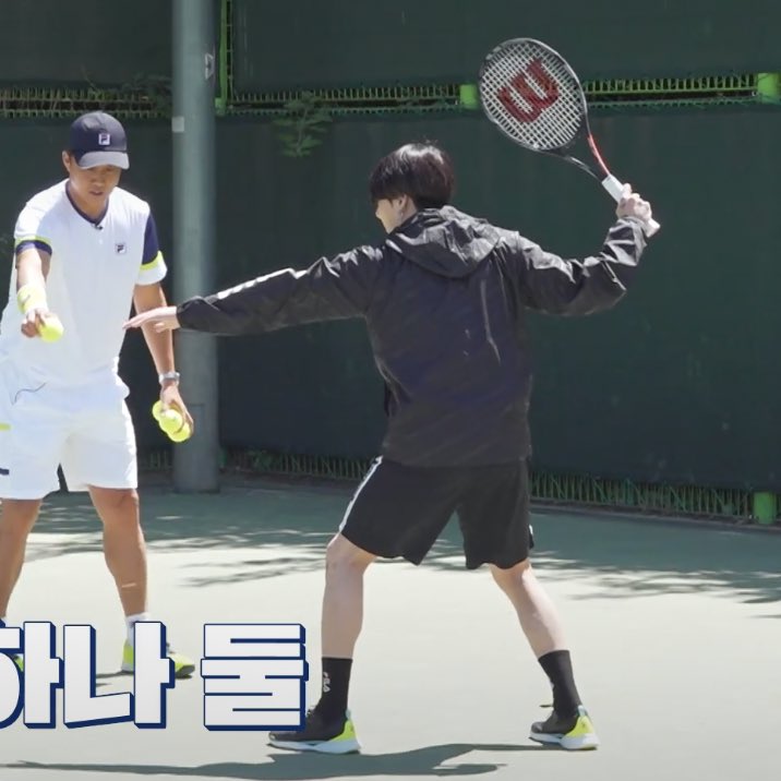 thread of jungkook standing in run ep 129