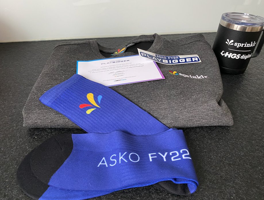 Simon Putzer tweet media