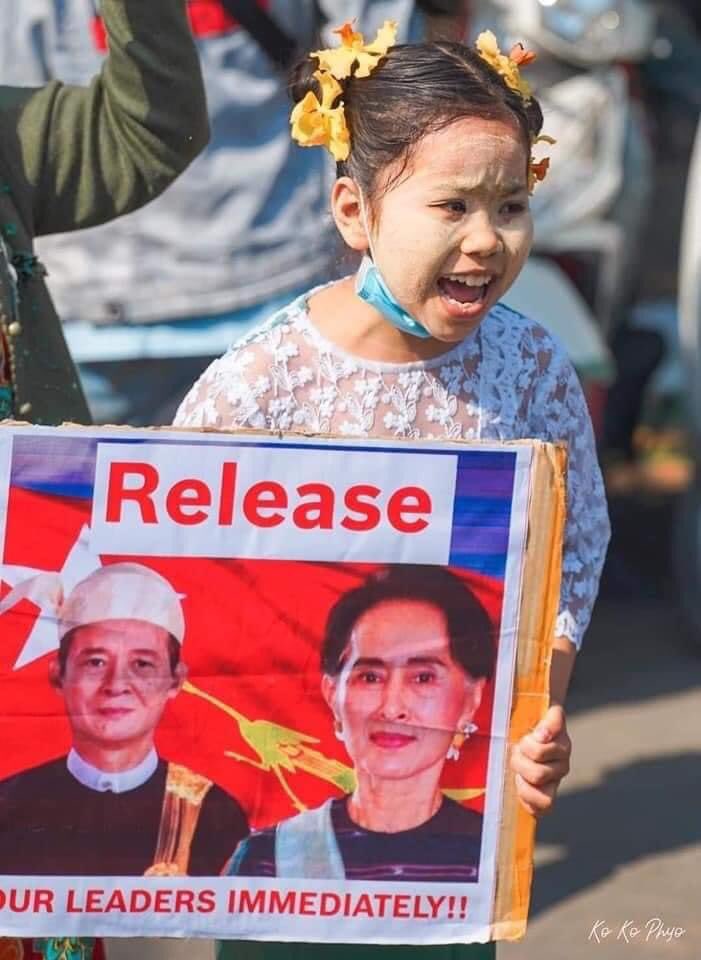 We want our leaders!!

#WhatIsHappeningInMyanmar
#HearTheVoiceOfMyanmar
#RejectMilitaryCoup