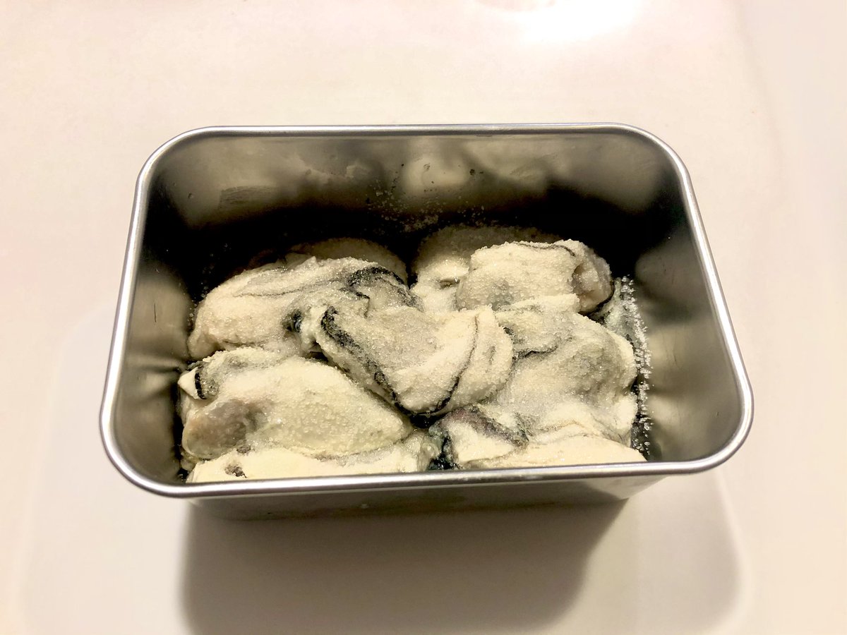 森田 徹 広島県音戸産の生牡蠣 生で食べても絶品の牡蠣を塩漬けにして 牡蠣の塩辛 アンチョビ を作成中 新しい調味料に心躍ります 金森式 鉄分 亜鉛 B12 断糖高脂質 森田 徹 広島県音戸産の生牡蠣 生で食べても絶品の牡蠣を塩漬けにして 牡蠣の塩辛 アンチョビ を作成中 新しい調味料に心躍ります 金森式 鉄分 亜鉛 B12 断糖高脂質