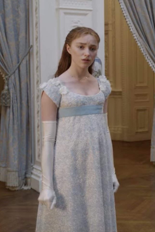 The Bridgerton cast as cakes. A thread.