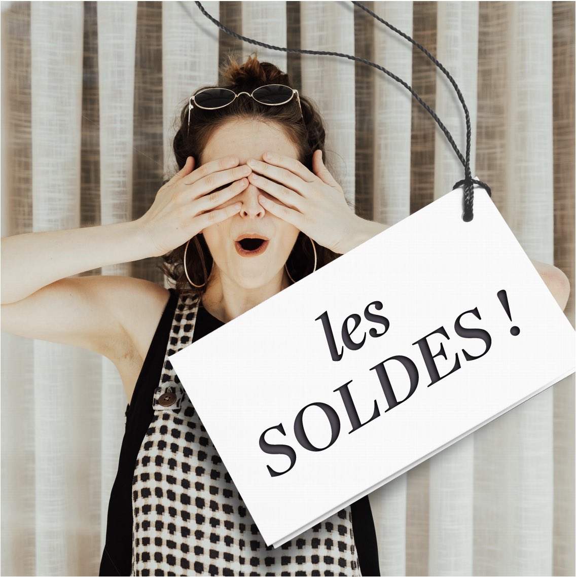 theoneaivendome's tweet image. C’est le dernier jour des Soldes ! Ne perdez plus de temps et commandez votre bijou rêvé grâce au Visual Match TheOne AI !

#TheOneAI #Bijoux #VisualMatch #Sales #Soldes