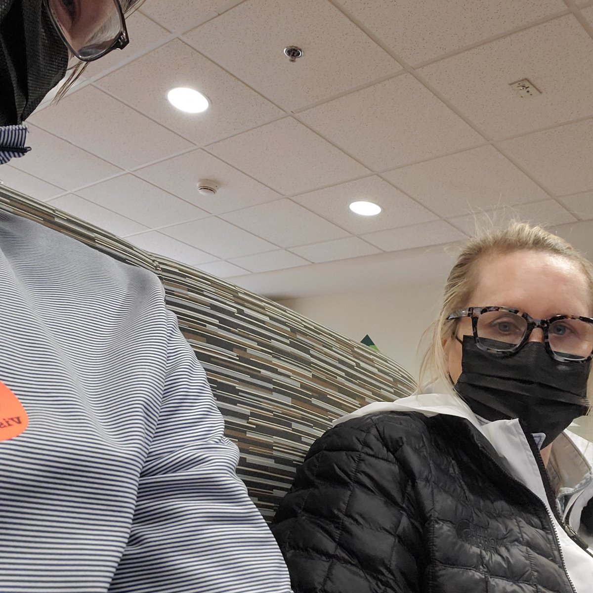 HicksLeeAlan's tweet photo. Through rain, sleet, snow, &amp; dead of night..." UAB is taking care of Shay. It appears despite snow &amp; icy conditions, the procedure will go forward as planned. Thanks for all the positive words of encouragement to us. We have faith &amp; know she is in great hands! https://t.co/A3XlJ8Jxzo