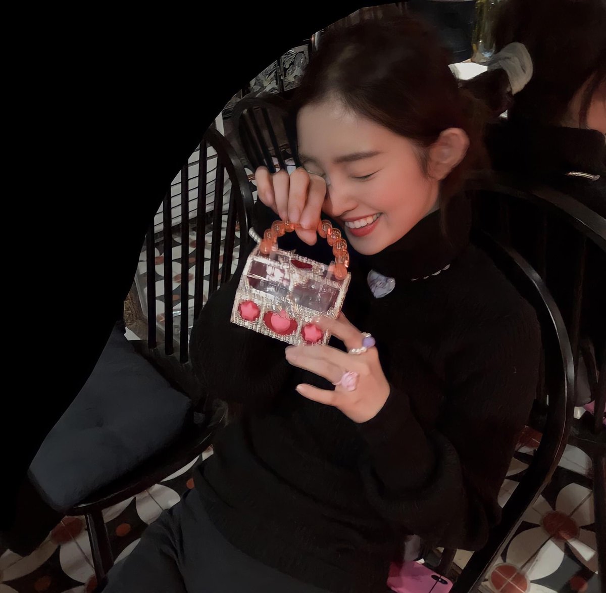 sswbjhluv tweet media