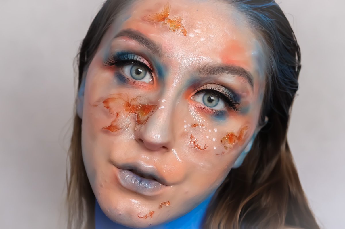 JottaMMK's tweet photo. KOI Fish 🐠 Inspired Makeup
Thanks to my friends at @paperself for making this makeup possible by sending me some of their temporary tattoo products. 💝 
LASHES BY @hollylash_spain in LUXURY  10% with discount code JOTAMMK. https://t.co/BP1Ie197zX
