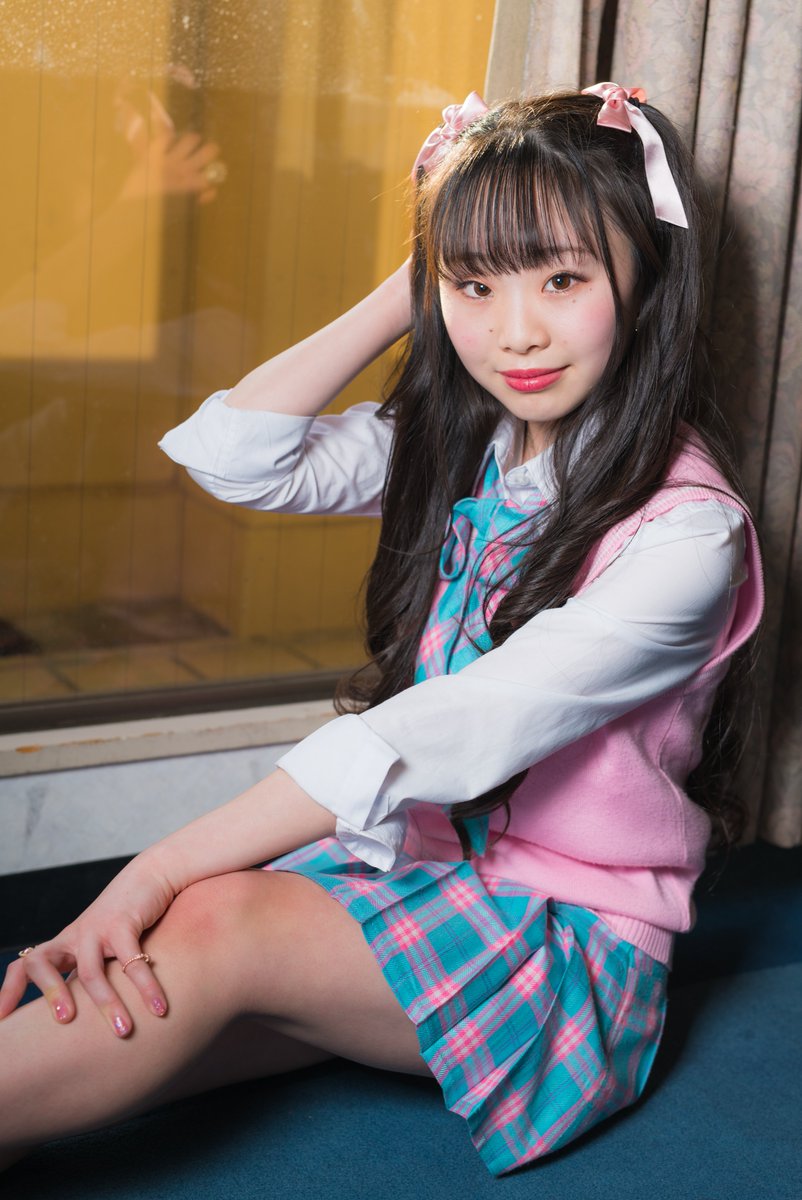 ちゃん♡様 漆黒ヴァンパイアちゃん🦇🍷💋 地毛が茶色いのでこの漆黒感求め