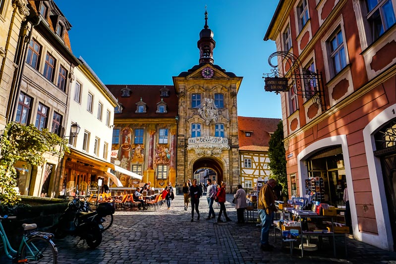 sheriannekay's tweet photo. Day trip itinerary to Bamberg Germany, a city of red sagging rooftops, lopsided homes, flower boxes, shutters, frescoes, half-timber homes and so much more https://t.co/e2Yuto4oSL via @sheriannekay #BambergGermany @GermanyTourism #RomanticRoad #VisitGermany https://t.co/XJZmfrzx0Z