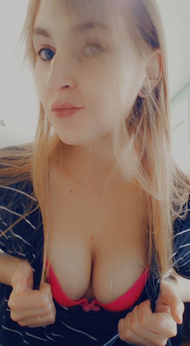 Work fun for my #onlyfans !! Want to see me flash you? Subscribe to my page!!!  https://t.co/zVFVHwKYRl<a href="/tag/onlyfans"class="tags">#onlyfans</a><a href="/tag/flash"class="tags"><span>#flash</span></a><a href="/tag/porn"class="tags"><span>#porn</span></a><a href="/tag/ass"class="tags"><span>#ass</span></a><a href="/tag/promo"class="tags"><span>#promo</span></a><a href="/tag/boobs"class="tags"><span>#boobs</span></a><a href="/tag/camgirl"class="tags"><span>#camgirl</span></a><a href="/tag/cumslut"class="tags"><span>#cumslut</span></a>