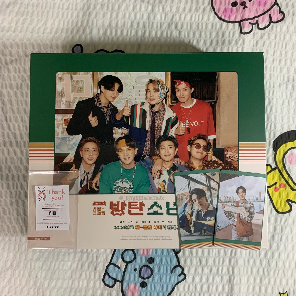 02.06.21BTS Season’s Greetings 2021 Thank you ate  @myVtaeminn!  thank you din sa gift na mug kahit na binigyan mo muna kami ng surprise quiz haha charot 