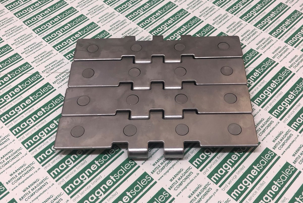 MagnetsalesLtd's tweet photo. SmCo magnets inserted into conveyor links to carry baked goods out of an oven for a national bakery firm.
An appropriate bespoke magnetic solution for Shrove Tuesday.
Happy Pancake Day!
MSS

#PancakeDay https://t.co/Pn36iqd0pP