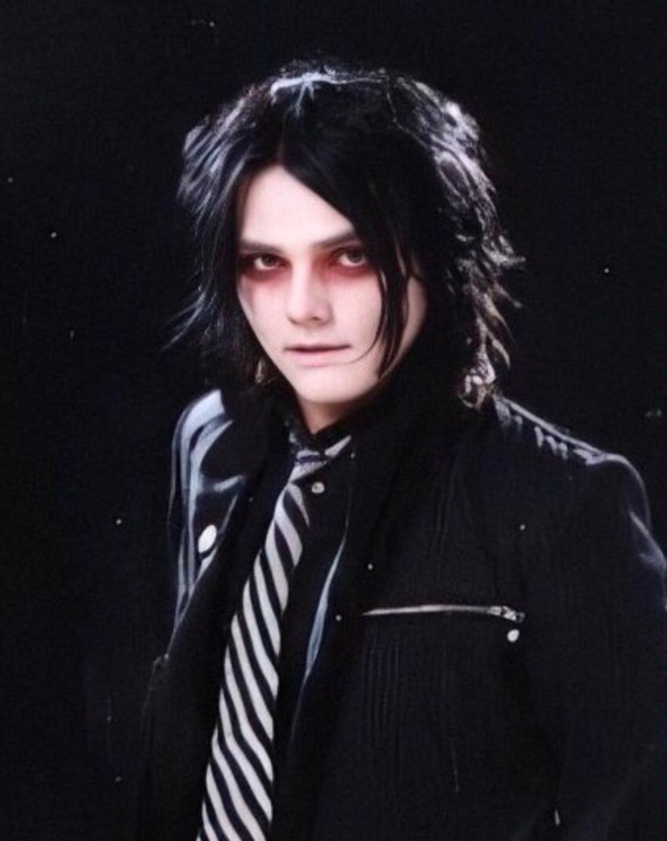 THAT revenge gerard photoshoot — a thread