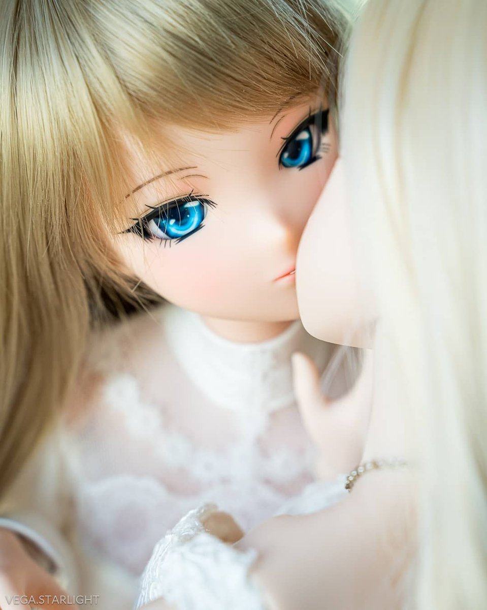 vega_starlight's tweet photo. 💋💞
#smartdoll #DannyChoo #スマートドール #culturejapan #smartdollloversgroup #fashiondoll #doll #dollphoto #dolls #dollstagram #dollphotography #instadoll #dollgram #dollfashion #dollc...
https://t.co/owLA7o2Muz via https://t.co/v9kVWRwDAb https://t.co/EFPFohBI8N
