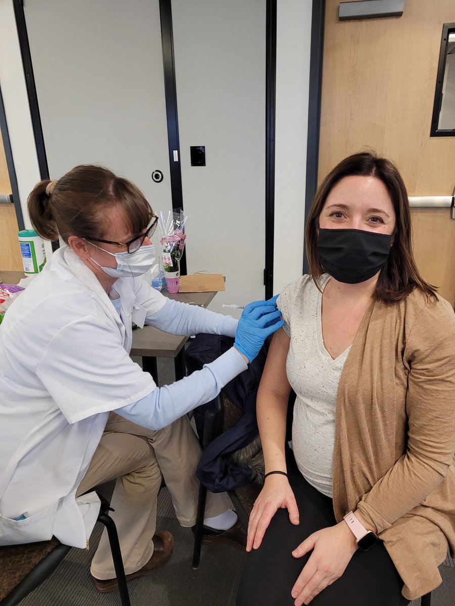 Thank you to the Educational Service Center of Northeast Ohio and Giant Eagle Pharmacy for the smooth and efficient vaccination clinic for our staff today! We are grateful to be one step closer to a return to normal! #FocusFWD #OneHeartbeatOneLKWD