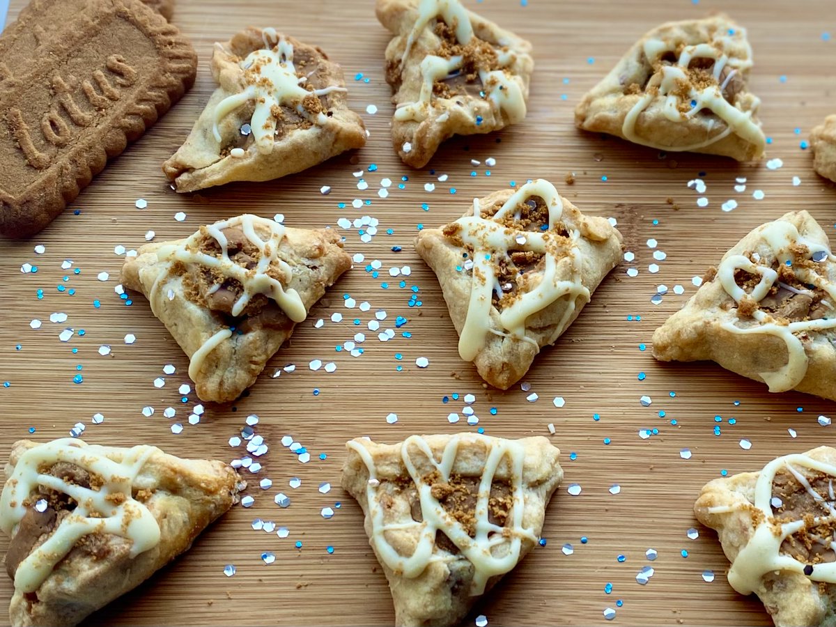 For the best #hamantschen EVER join Victoria Prever (JC food editor) over on FB at 11am on 21.02.21 when I'll be baking my Lotus Biscoff and white chocolate version. Buy the ingredients listed here bit.ly/3ddr3Fo
and bake your own. <a href="/JewishChron/">The Jewish Chronicle</a>

#hamantaschen