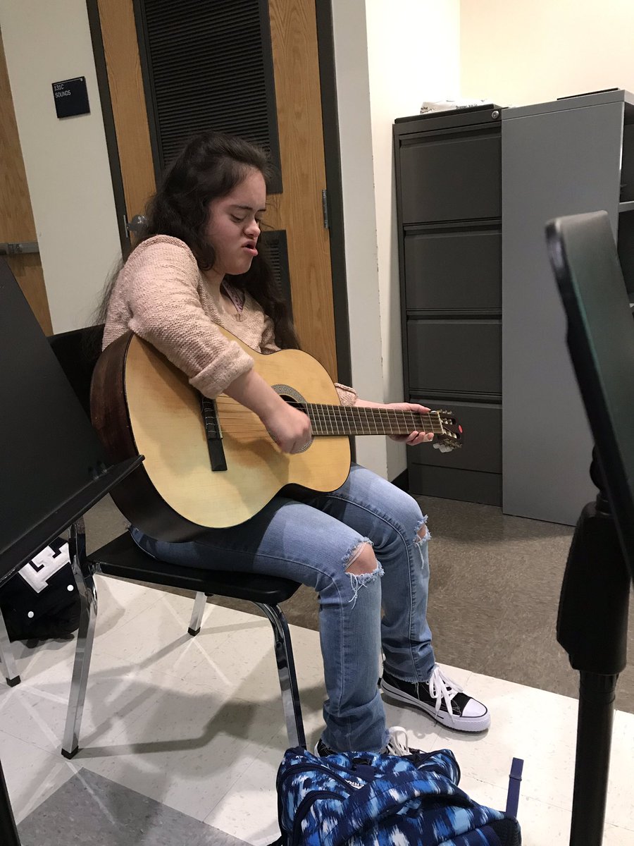 We can’t believe you’re 21 <a href="/padula_rose/">taylor padula</a> !!! Hope you have the best birthday ever!! We love you!! <a href="/FHSPantherbook/">Pantherbook</a> <a href="/BestFHSBuddies/">FHS Best Buddies</a> <a href="/FranklinHS/">FranklinHighSchool</a>