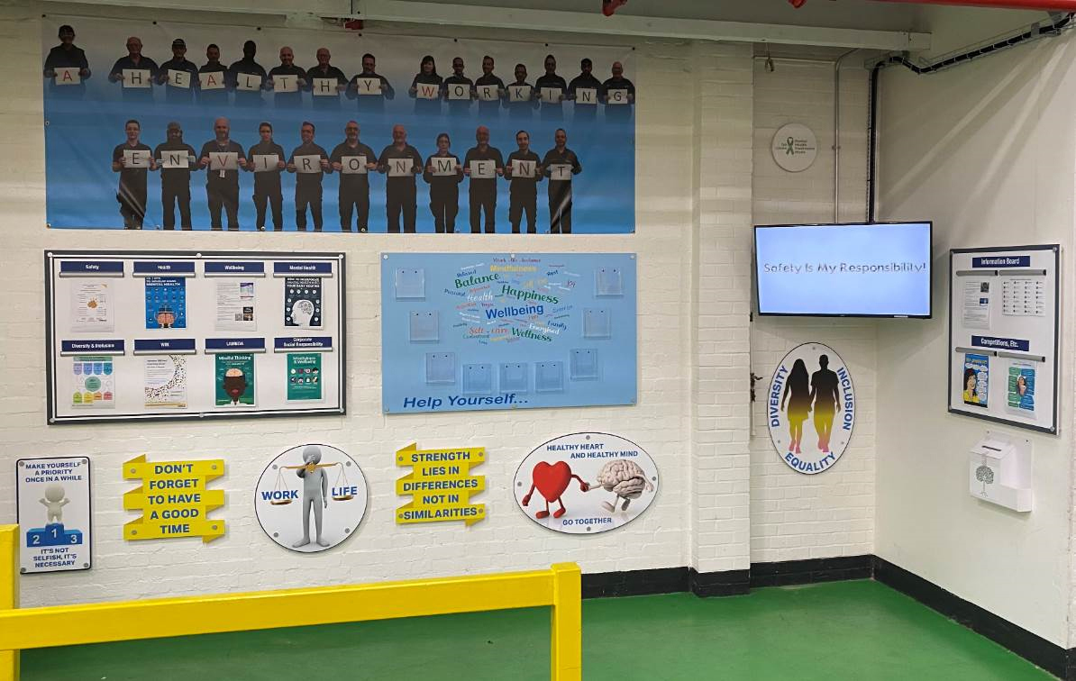 SXPeterborough's tweet image. The Welfare area at Perkins Engines company Ltd is now complete; we really enjoyed working on this project and this   new feature gets a lot of attention with the staff. Bespoke #displays, #information and #DocumentHolders areas