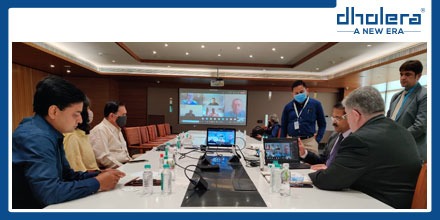 DholeraOfficial's tweet photo. Industry officials from UK discussing the future business opportunities with Mr. @hareets, IAS, Dr Parul Mansata, Mr. Krishna Kishore &amp; Mr. Dilip Bhrambhatt from #DholeraSIR.

@vibrantgujarat @investindia @makeinindia @EODB_india https://t.co/BBai1nQrfU