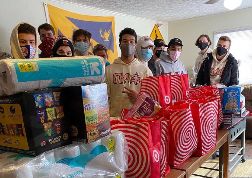 Shoutout to the IN Alpha Theta chapter at Indiana University for spending their Valentine’s Day helping the homeless community. Our brothers fundraised over $4,000 in their efforts to purchase warm clothes, gift cards, toiletries, and more!