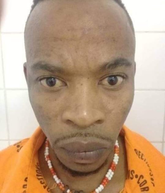 Most Wanted Criminal. He escaped from prison &amp; he pretends to be inyanga. He cuts private parts of men &amp; women. If seen please contact the nearest Police Station. 

Retweet For Awareness