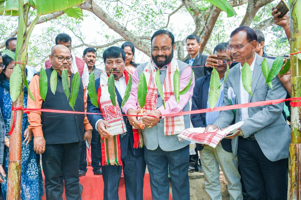 keshab_mahanta's tweet photo. Laid foundation stone of’Jal Aranya' a guest house of WR Dept at Kohora Kaziranga with our Party President and Cabinet Colleague @ATULBORA2 jee . Kaziranga National Park is a world heritage site and we are committed for providing better facilities to our tourists. #keshabmahanta https://t.co/2rHAtCBnuJ